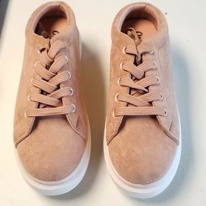 Outwoods Lace Up Shoes